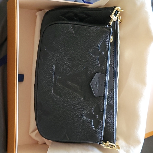 New Louis Vuitton Multi Pochette Black - Picture 2 of 4